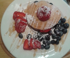 Pancakes mit Jogurt und Dinkelmehl