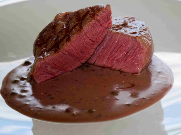 Grüne Pfeffer-Senf-Sauce