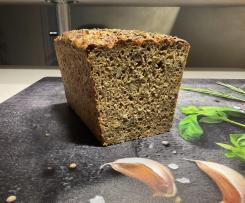 Vollkornbrot mit Kürbiskernmehl