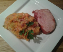 Möhrengemüse 'untereinander' mit Kassler