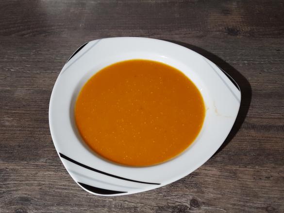 Mercimek Corbasi (rote Linsen Suppe)