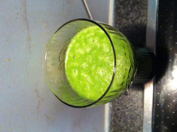 Grüner Smoothie  *Super zum abnehmen und entgiften*