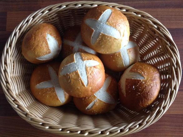 Laugenbrötchen