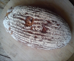 Brot aus Roggen, Weizen, Dinkel mit Joghurt