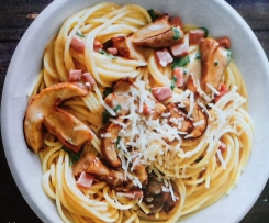 Spaghetti mit Steinpilzen