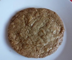 White Choc-Macadamia-Cookies