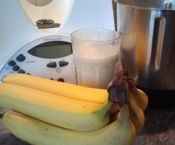 Bananenshake mit Vanilleeis