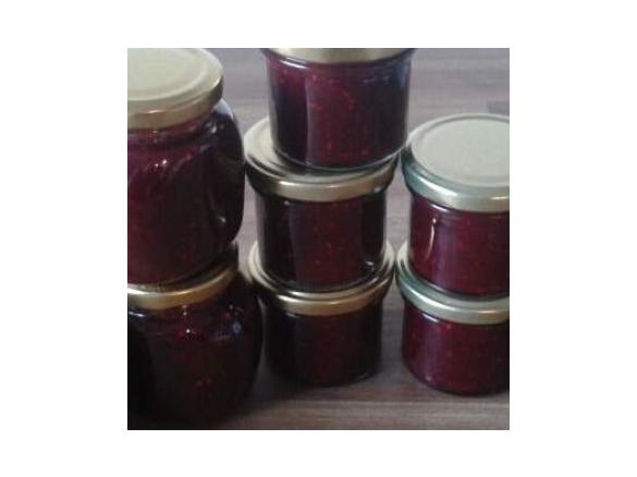 Aronien-Himbeer-Konfitüre