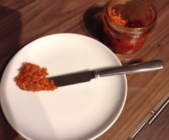 Brotaufstrich Tomate-Mandel vegan meditteran