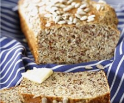 Variation von saftiges Low Carb Brot mit Quark (Logi)