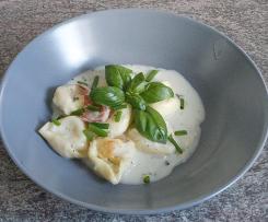 Tortellini alla Panna aus dem Ofen