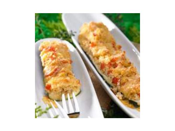 Variation von Zucchinischiffchen mit Bulgur/ mit Hirse