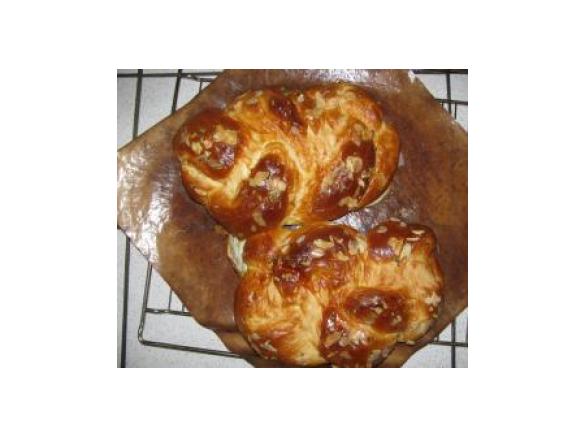Hefezopf total genial und riesengroß und super lecker