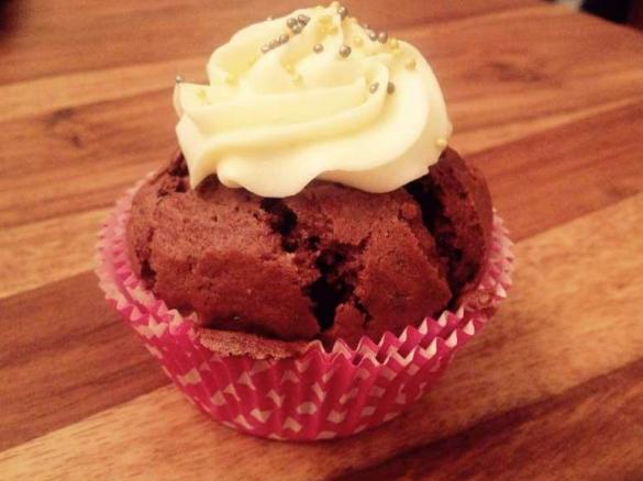 Schokocupcakes mit Vanille-Frischkäse-Frosting