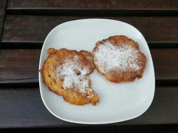 Racuchy - polnischer Apfeleierkuchen à la Thermiküche Maichingen