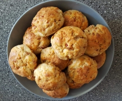 schnelle Pizzabrötchen / Partybrötchen