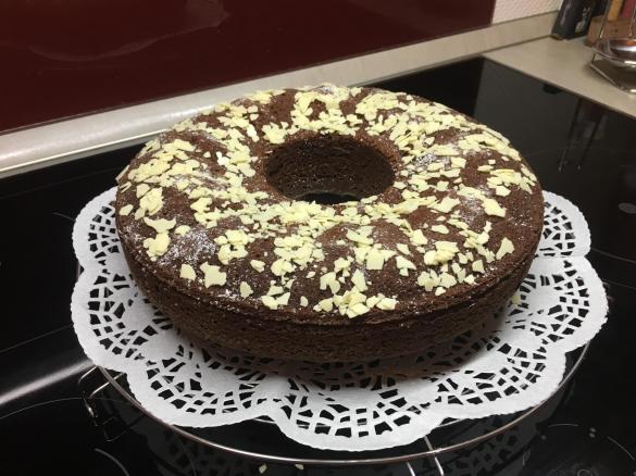 Weihnachtlicher Schokokuchen