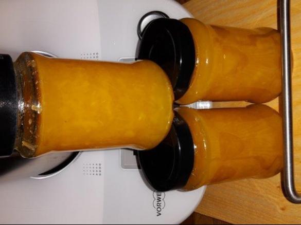 Ananas Marmelade mit Havanaclub Geschmack