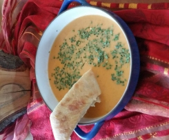 Tomate-Mozarella Suppe