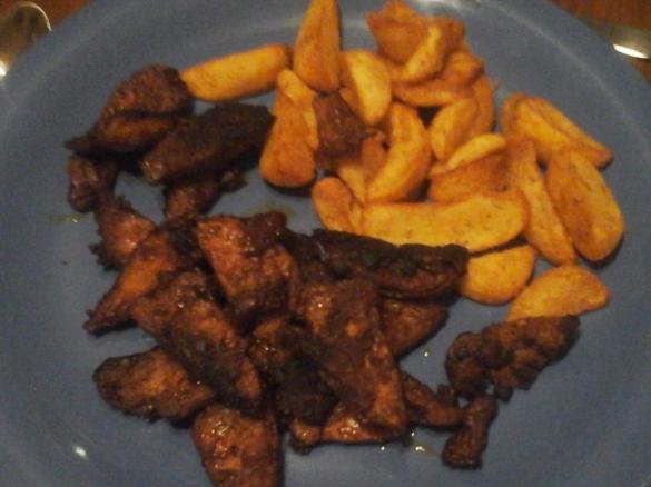 Lecker knusprige Vleischstückchen vegan Fleisch