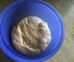 Hefeklöße mit trockenhefe