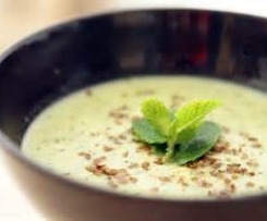 Zucchini-Birnen-Suppe