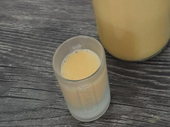 Orangen-Eierlikör