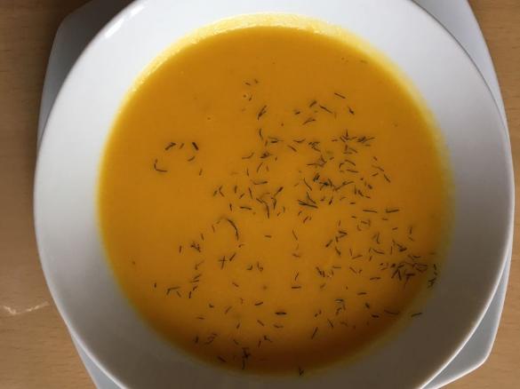 Möhren-Cremesuppe