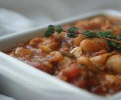 Griechische Bohnen in Tomatensauce