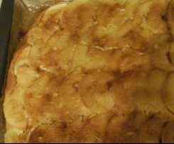 Apfel-Rahm Blechkuchen