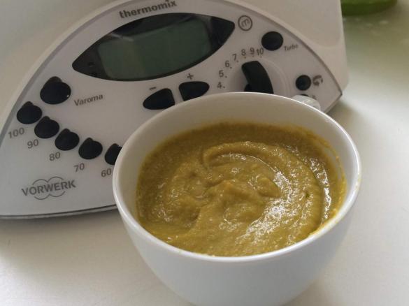 Erbsen-Süßkartoffel-Hirse-Brei