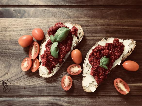 Blutrotes Zwiebelmett (vegan)