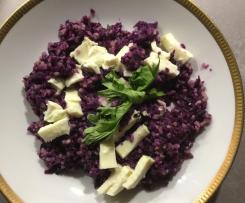 Rotkohlsalat mit Bulgur und Mozzarella