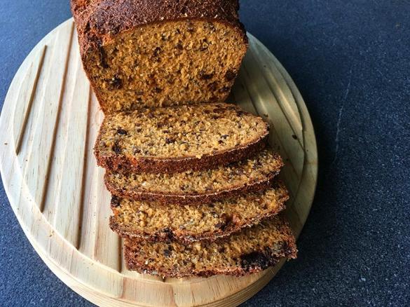 Eiweißbrot Tomate - Low carb