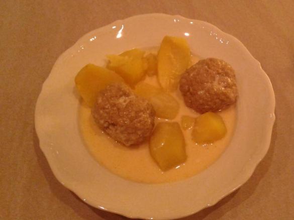 Variation von Königsberger Klopse (Ostpreußische Klopssuppe)