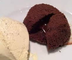 Schokomuffins á l'Italia mit flüssigem Schokokern