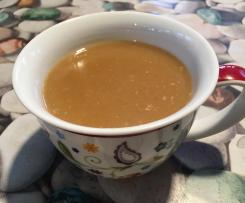 Colada de avena - heißes Haferflocken-Getränk aus Equador