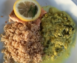 Lachs mit Curry-Lauch-Gemüse