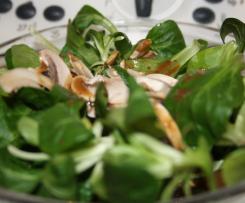 Salatdressing für Feldsalat mit Champignons