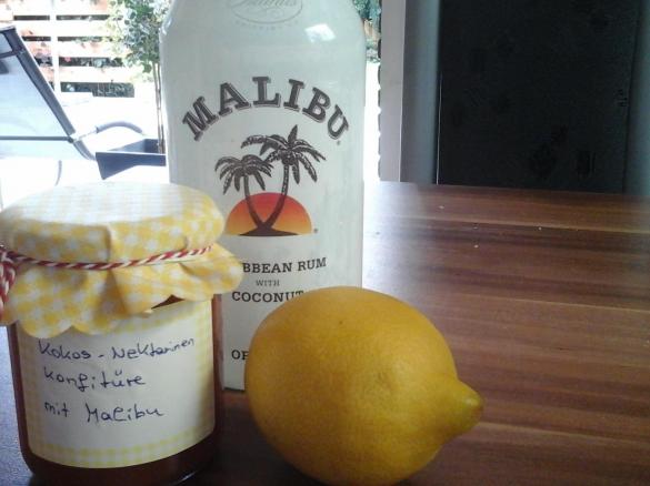 Kokos Nektarinen Konfitüre mit Malibu