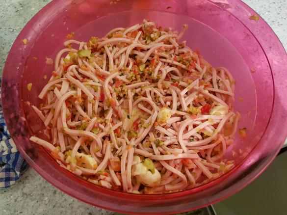 Sommerlicher Wurstsalat