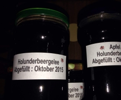 Holunderbeergelee 