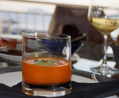 Kalte Wassermelonensuppe - pikant