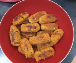 Variation Cig Köfte vegan  wurst / wurstlinge aus couscous vegetarisch, türkisch, snack