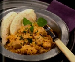 Szegediner Gulasch mit Knödel