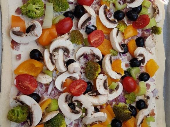 Flammkuchen Mediterran