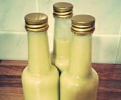 Marzipanlikör mit Marzipanrohmasse