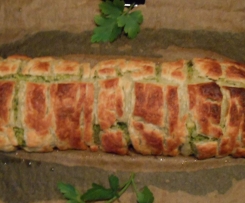 Petersilien-Blätterteigstrudel