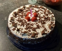 Variation von Yogurette-Torte (ohne Gelatine)