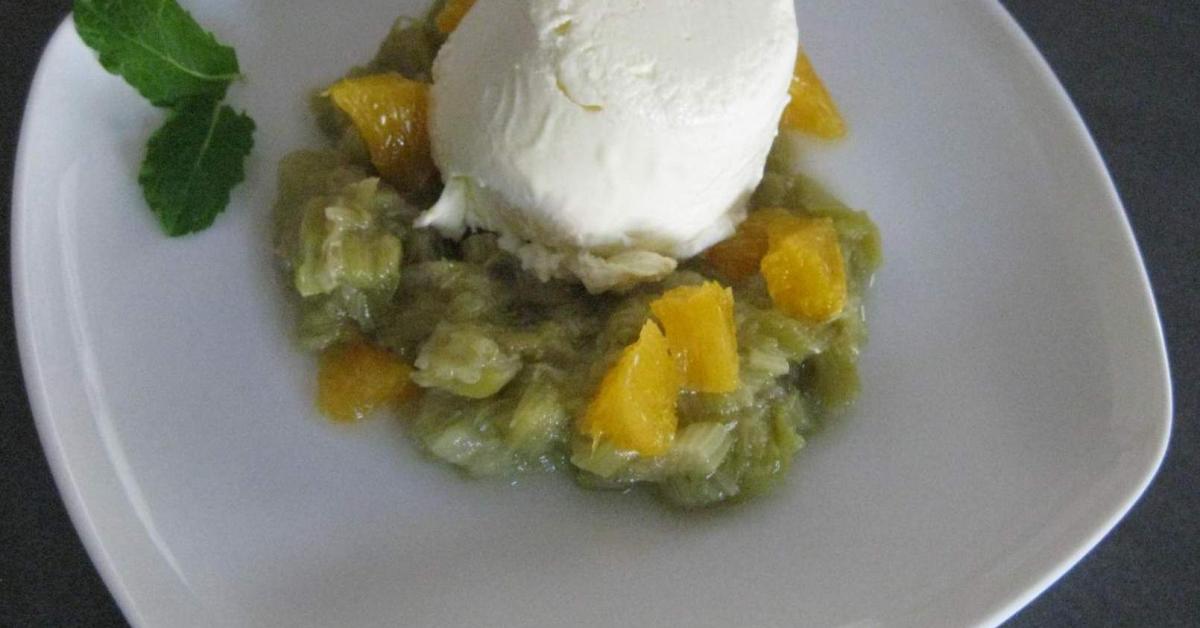 Joghurtcreme mit Rhabarber-Orangen-Kompott von . Ein Thermomix® Rezept ... Joghurtcreme mit Rhabarber-Orangen-Kompott von . Ein Thermomix® Rezept ...
